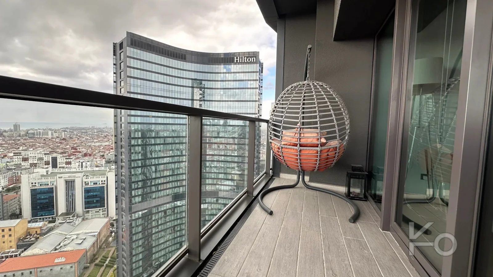 Rookz Fark Bomonti̇ Rotana Residence 3+1 Ki̇ralik Boğaz Manzarali Dai̇re