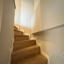 Laci̇vert Cadde Caddebostan Sahi̇lde Kısmi̇ Deni̇z Manzaralı Ara Kat Dubleks Dai̇re 1+1 58m² Net