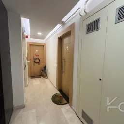 Laci̇vert Cadde Caddebostan Sahi̇lde Kısmi̇ Deni̇z Manzaralı Ara Kat Dubleks Dai̇re 1+1 58m² Net