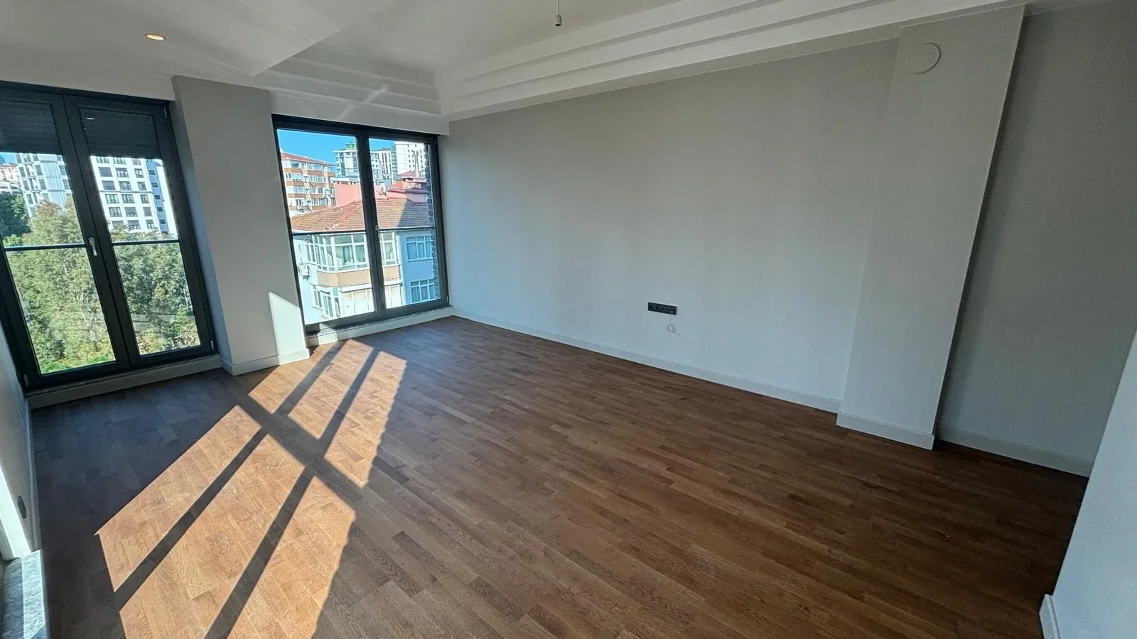 Sağlam'dan Kapanmaz Park Manzaralı Marmaray Yanı 130m2 3+1 Sıfır