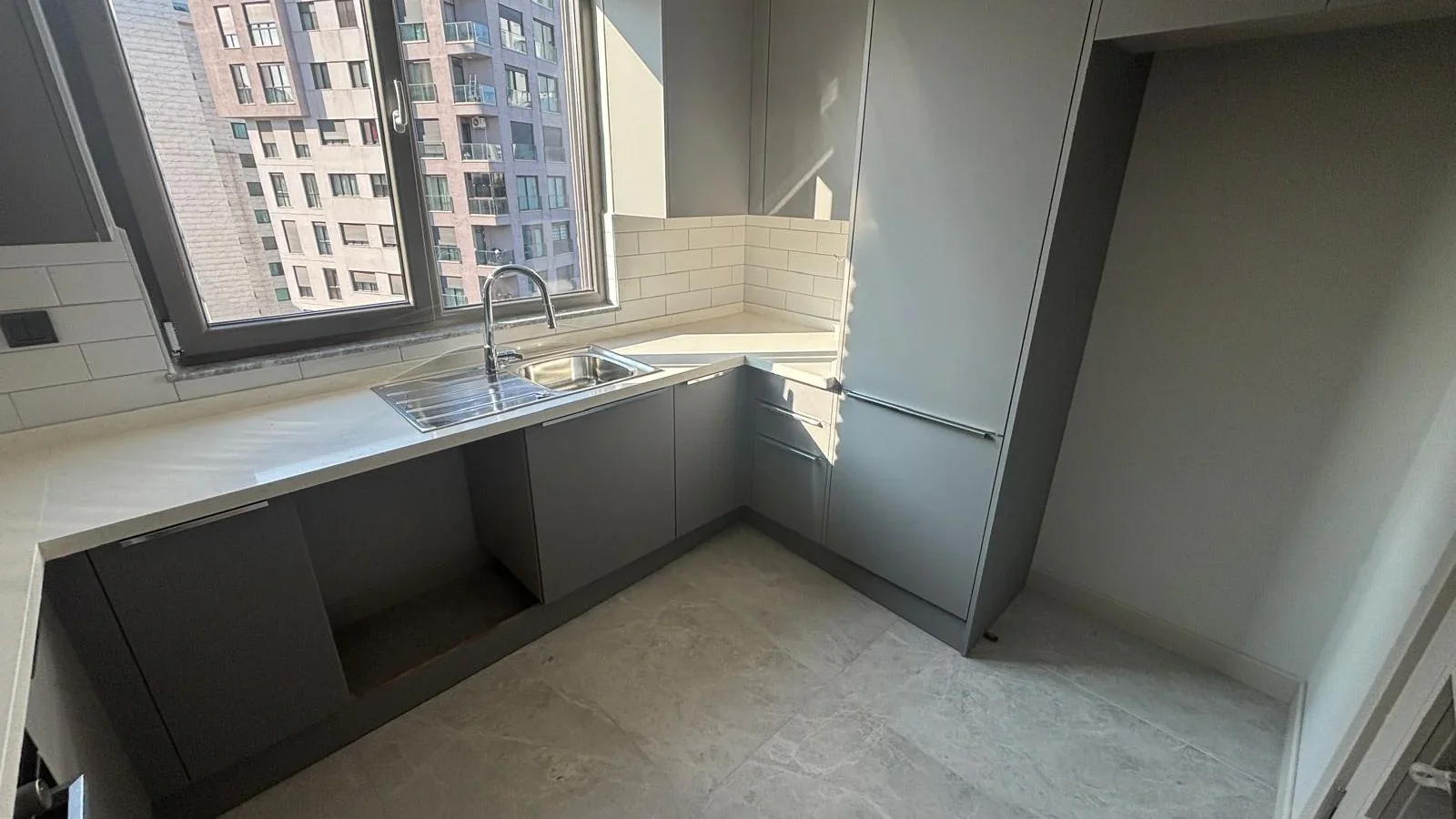 Sağlam'dan Kapanmaz Park Manzaralı Marmaray Yanı 130m2 3+1 Sıfır