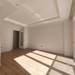 Academy Suadi̇ye Bağdat Caddesi̇ne Yakin Yüksek Gi̇ri̇ş Renöveli̇ 75m2 Net 2+1