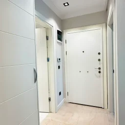 Academy Göztepe Bahariyeli Sokakta Bağdat'a Yakın 100m2 2+1 Balkonlu