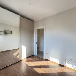 Laci̇vert Cadde Suadi̇ye'de Bağdat Caddesi̇'ne Ve Sahi̇le Yakin Net 100 M² 3+1