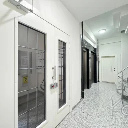 Laci̇vert Cadde Suadi̇ye'de Bağdat Caddesi̇'ne Ve Sahi̇le Yakin Net 100 M² 3+1