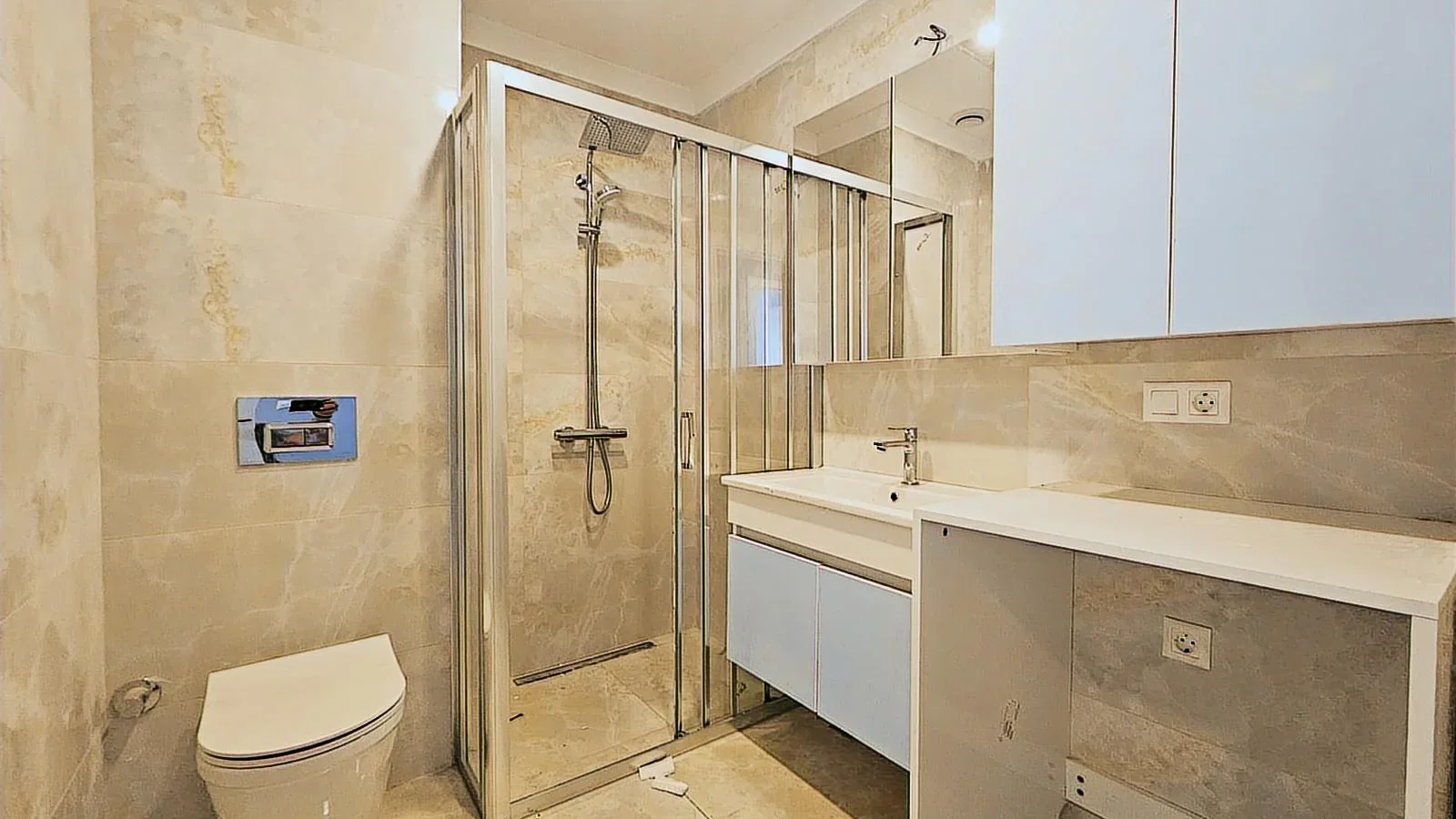 Sağlam'dan Bağdat Cad Yürüme 5 Dk Balkonlu 120 M² Satılık Daire
