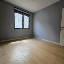 Sağlam'dan Bağdat Cad Yürüme 5 Dk Balkonlu 120 M² Satılık Daire