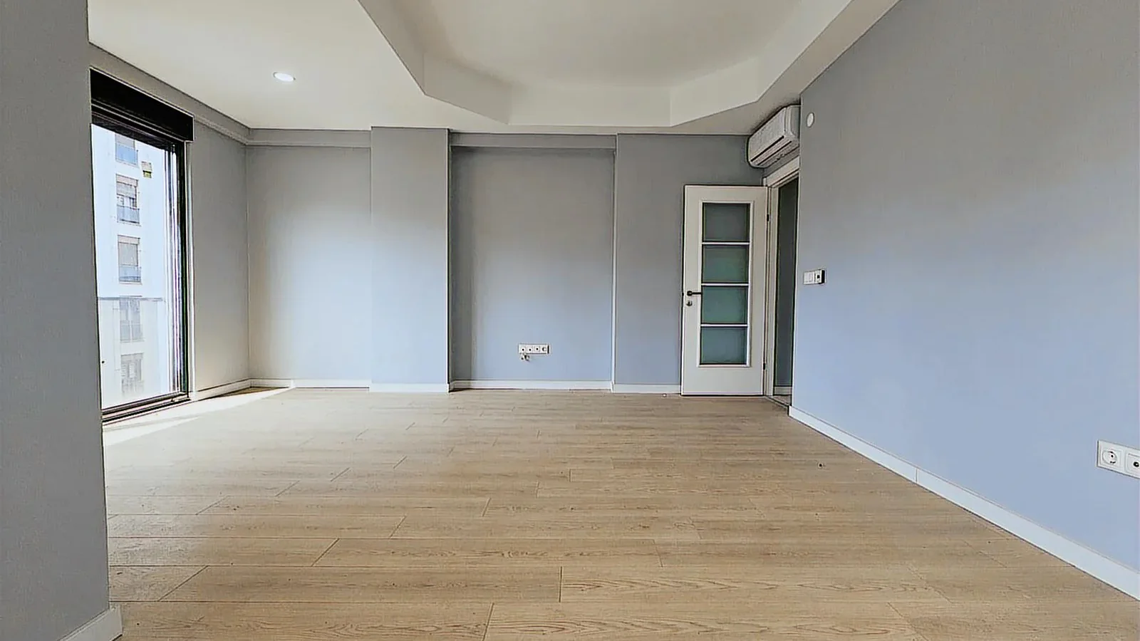 Sağlam'dan Bağdat Cad Yürüme 5 Dk Balkonlu 120 M² Satılık Daire