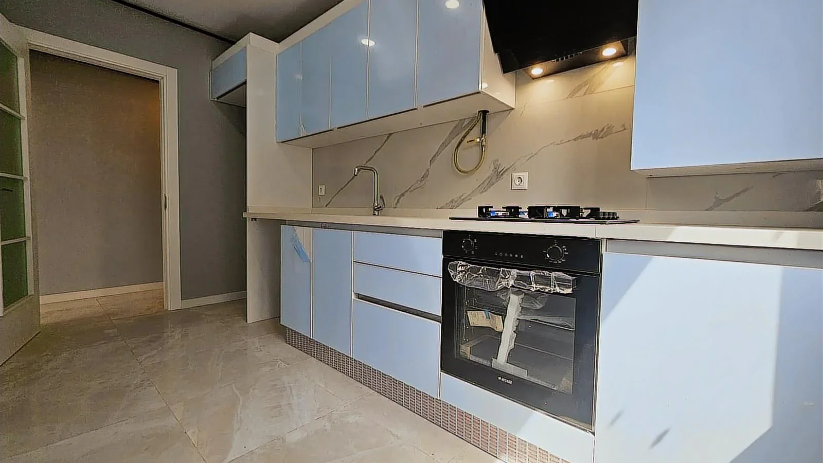 Sağlam'dan Bağdat Cad Yürüme 5 Dk Balkonlu 120 M² Satılık Daire