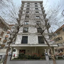 Laci̇vert Cadde Kozyataği 3+1 Balkonlu 95m² Net