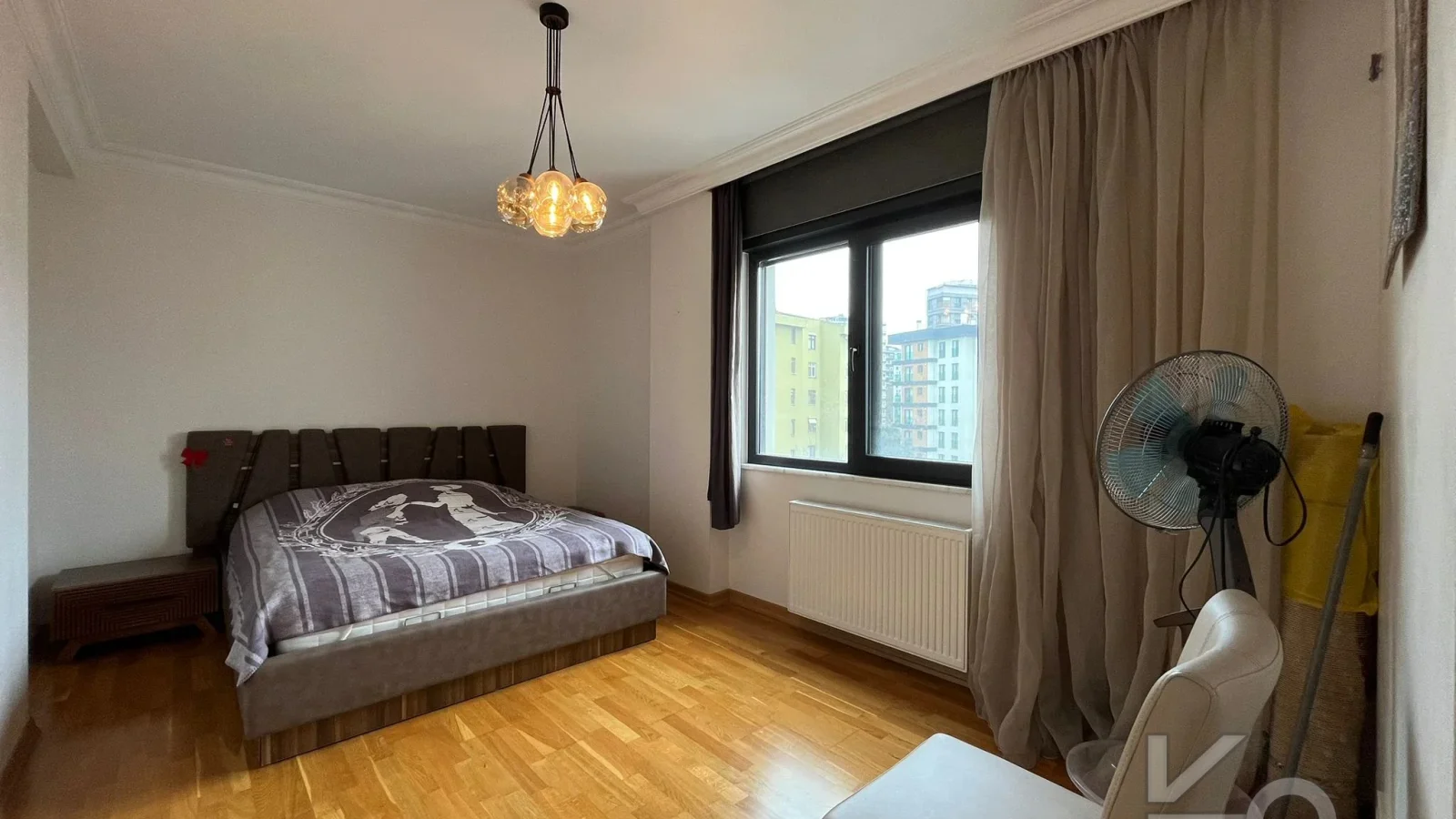 Laci̇vert Cadde Kozyataği 3+1 Balkonlu 95m² Net