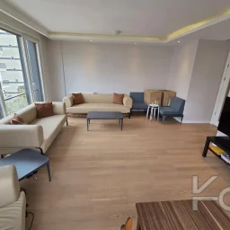 Lacivert Cadde Göztepe Marmaray Yakını Ebeveyn Banyolu 90m²net (3+1)