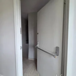 Lacivert Cadde Göztepe Marmaray Yakını Ebeveyn Banyolu 90m²net (3+1)