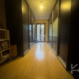 Laci̇vertcadde Satilik Geni̇ş 3+1 Dai̇re