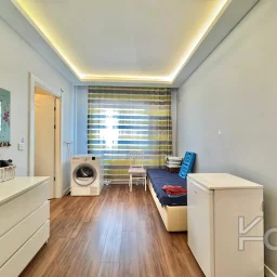 Academy Suadi̇ye Marmaray Ve Bağdat Cd. Yakin 140 M2 Balkonlu 3+1