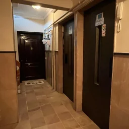 Sağlam'dan Kadıköy Kuyubaşı'nda Cadde Üzeri 2+1 Satılık Daire!!!