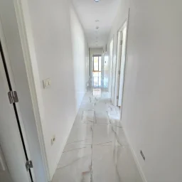 Lacivertcadde Kozyatağında Ebeveynli Balkonlu 80m² Net 3+1