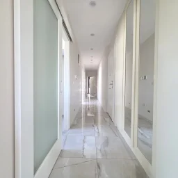 Lacivertcadde Kozyatağında Ebeveynli Balkonlu 80m² Net 3+1