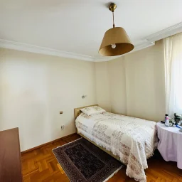 Suadiye Yalı Parselinde Deniz Manzaralı 300 M2 5+2 Dubleks