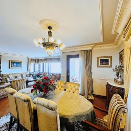Suadiye Yalı Parselinde Deniz Manzaralı 300 M2 5+2 Dubleks