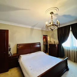 Suadiye Yalı Parselinde Deniz Manzaralı 300 M2 5+2 Dubleks