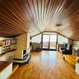 Suadiye Yalı Parselinde Deniz Manzaralı 300 M2 5+2 Dubleks