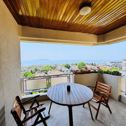 Suadiye Yalı Parselinde Deniz Manzaralı 300 M2 5+2 Dubleks