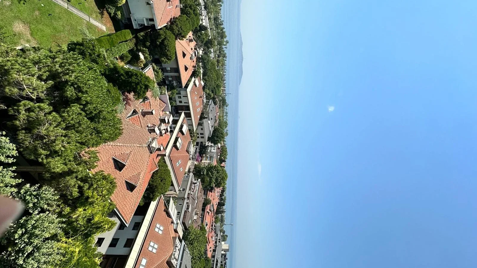 Suadiye Yalı Parselinde Deniz Manzaralı 300 M2 5+2 Dubleks