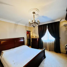 Suadiye Yalı Parselinde Deniz Manzaralı 300 M2 5+2 Dubleks