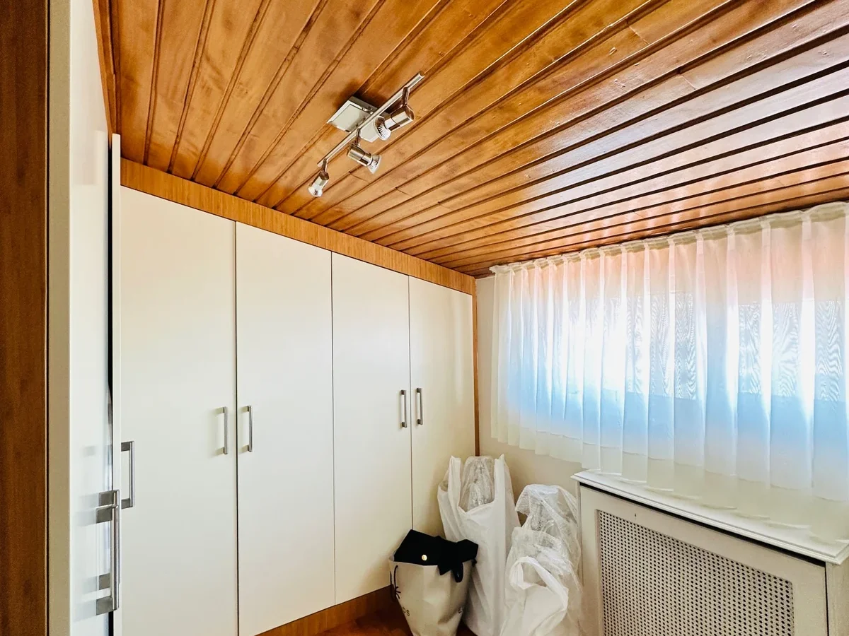 Suadiye Yalı Parselinde Deniz Manzaralı 300 M2 5+2 Dubleks