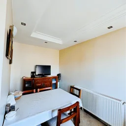Suadiye Yalı Parselinde Deniz Manzaralı 300 M2 5+2 Dubleks