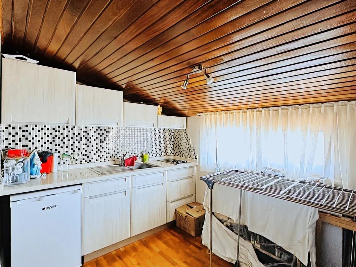 Suadiye Yalı Parselinde Deniz Manzaralı 300 M2 5+2 Dubleks