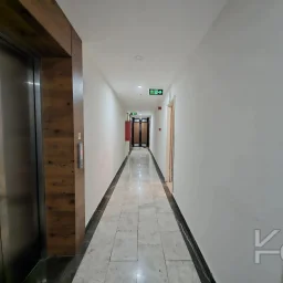 Laci̇vertcadde Suadi̇ye Ayşekadin Metro Yakini 3+1 Havuzlu 130m²