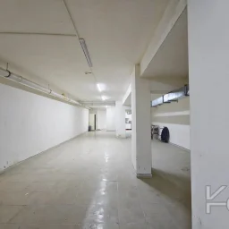 Laci̇vertcadde Suadi̇ye Ayşekadin Metro Yakini 3+1 Havuzlu 130m²