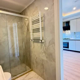 Academy Suadiye Cadde Ve Marmaraya Çok Yakın Sıfır 1+1 Satılık