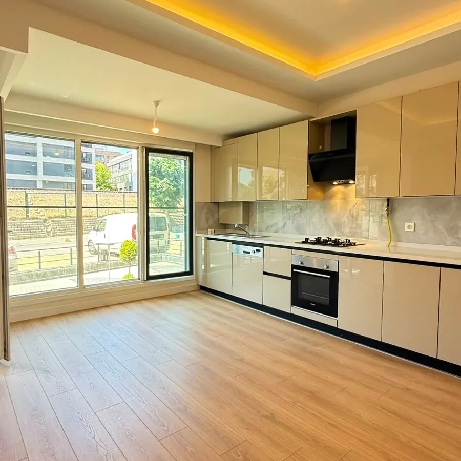 Academy Suadiye Cadde Ve Marmaraya Çok Yakın Sıfır 1+1 Satılık