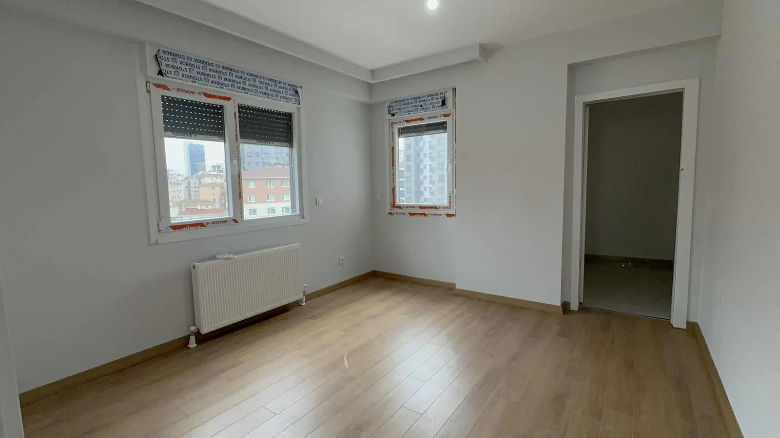Kozzy Avm Yakınında Satılık 2+1 Daire