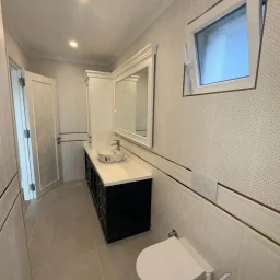 Lacivert Cadde Suadiye Yalı Parseli Deniz Ve Doğa İle İçiçe Sıfır 190m² Net 4+1