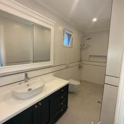 Lacivert Cadde Suadiye Yalı Parseli Deniz Ve Doğa İle İçiçe Sıfır 190m² Net 4+1