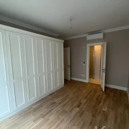 Lacivert Cadde Suadiye Yalı Parseli Deniz Ve Doğa İle İçiçe Sıfır 190m² Net 4+1