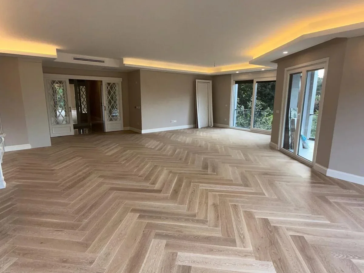 Lacivert Cadde Suadiye Yalı Parseli Deniz Ve Doğa İle İçiçe Sıfır 190m² Net 4+1