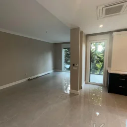 Lacivert Cadde Suadiye Yalı Parseli Deniz Ve Doğa İle İçiçe Sıfır 190m² Net 4+1