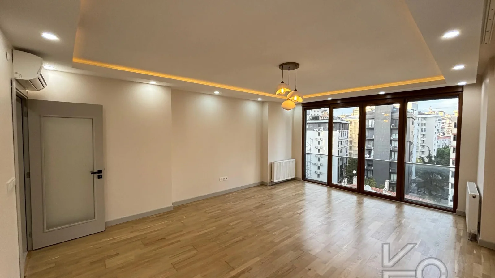 Laci̇vertcadde Caddebostan 2015 Yapimi İçi̇ Yeni̇lenmi̇ş 3+1
