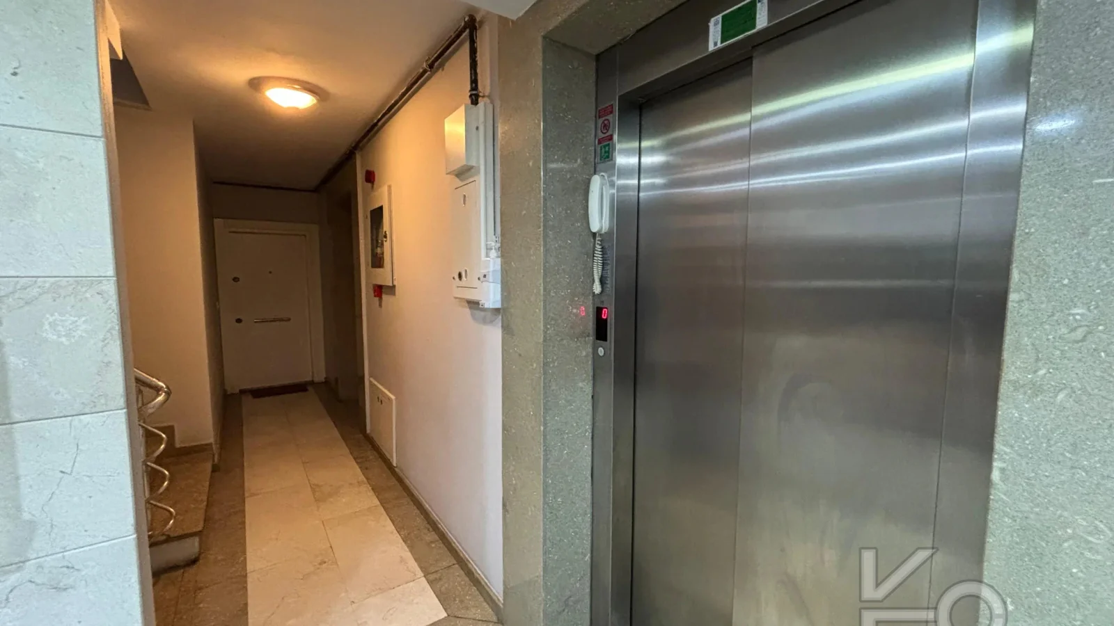 Laci̇vertcadde Caddebostan 2015 Yapimi İçi̇ Yeni̇lenmi̇ş 3+1