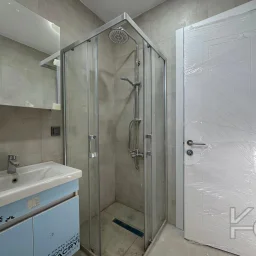Laci̇vert Cadde Kozyataği Yatirimlik/oturumluk Firsat 52m²net 1+1
