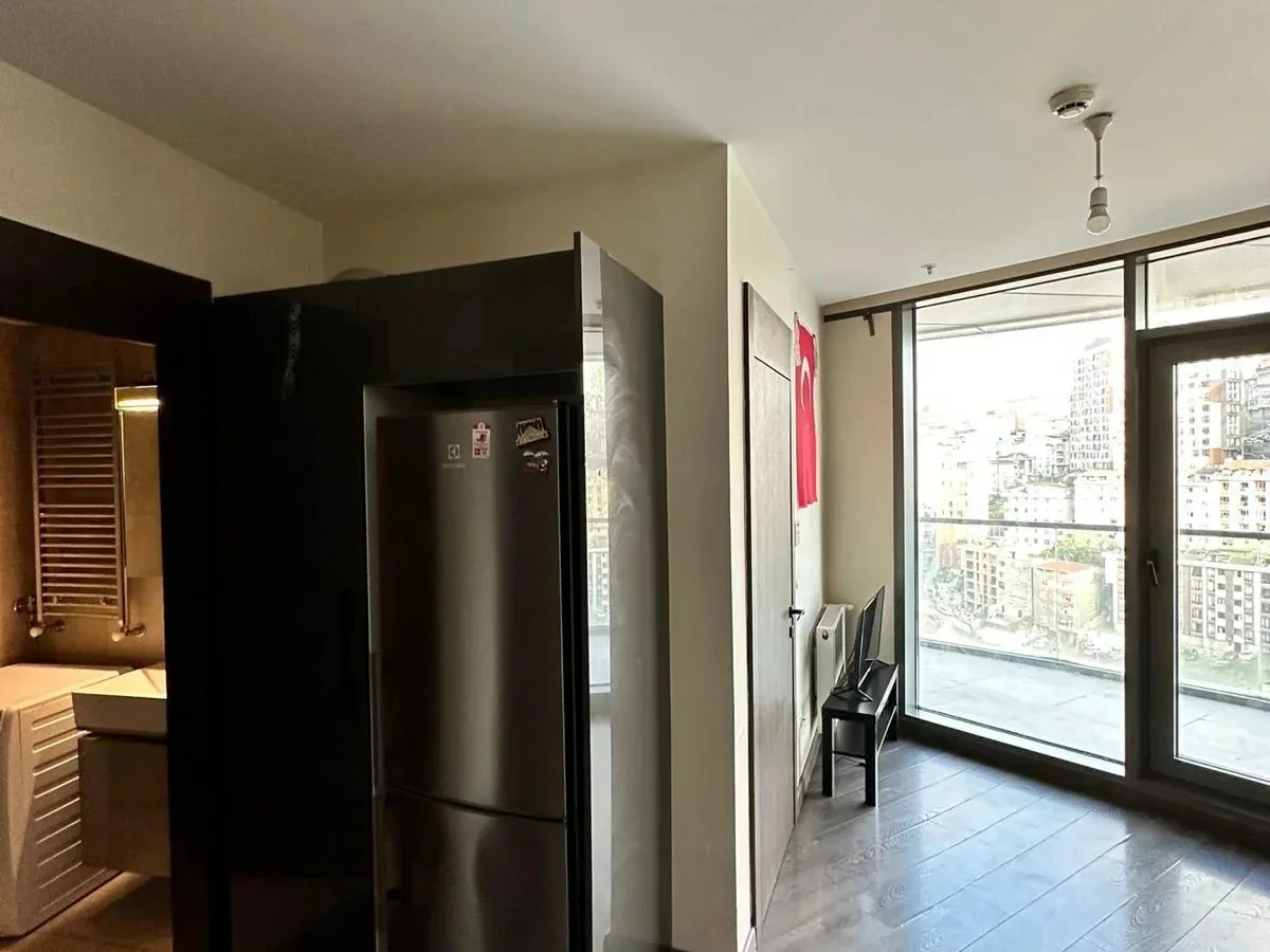 Rookz Fark Nef03 Büyük Balkonlu 1+1 Geni̇ş Satilik Dai̇re