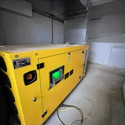 Kozyatağı Merkezi Konumda Geniş Kullanımlı Satılık 2+1 Daire