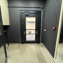 Kozyatağı Merkezi Konumda Geniş Kullanımlı Satılık 2+1 Daire