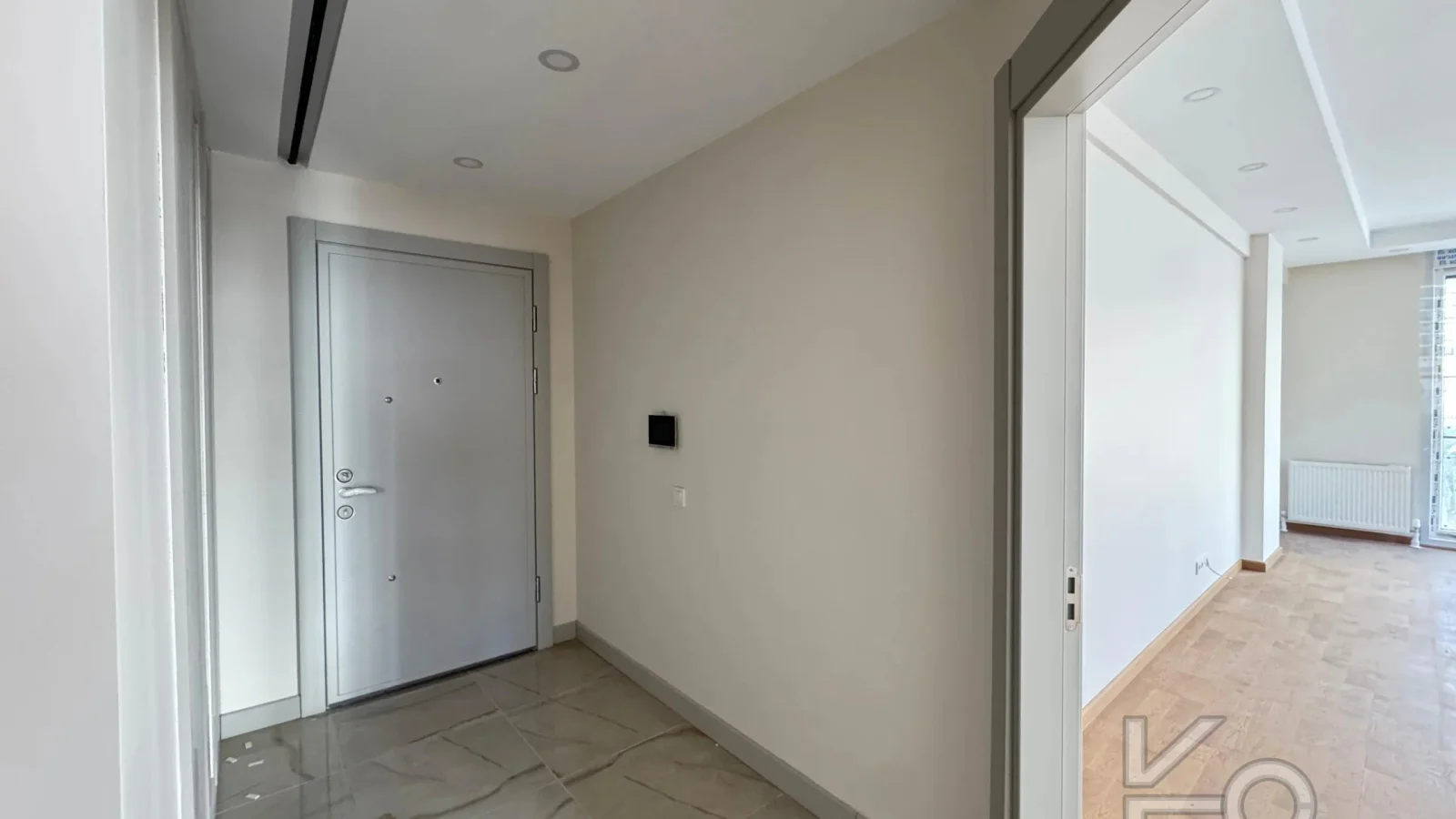 Academy Caddebostan İskele Sokak İş Yeri̇ne Uygun Balkonlu 120m2 Net 3+1 Sifir Bi̇na