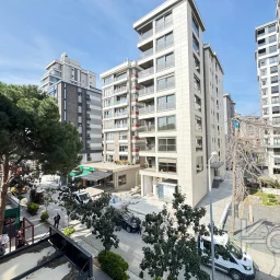 Academy Caddebostan İskele Sokak İş Yeri̇ne Uygun Balkonlu 120m2 Net 3+1 Sifir Bi̇na